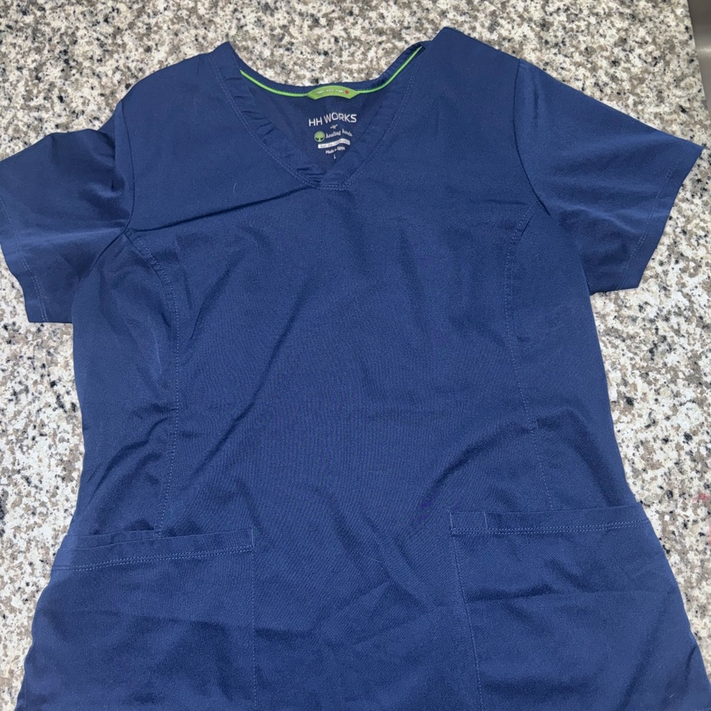 Healing Hands Scrubs Sz L